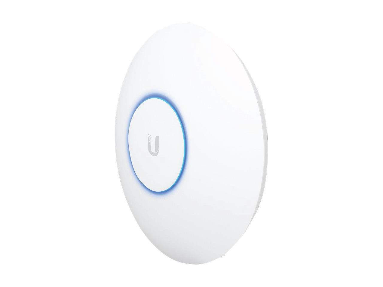 Access Point Ubiquiti UAP-AC-SHD con tecnología 802.11 ac Wave 2 y Radio de seguridad, Ethernet (PoE)