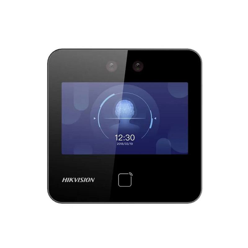 Control de acceso HIKVISION DS-K1T343M-WX, 3,000 tarjetas, con reconocimiento facial de hasta 1,500 caras.