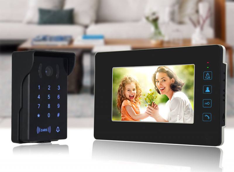 Intercom Smart T-VISION con 1 monitor tactil de 7", control de acceso con vision nocturno, card & password