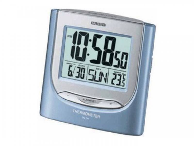 Reloj Digital Despertador Casio DQ-745-2D con PANTALLA LED-CELESTE